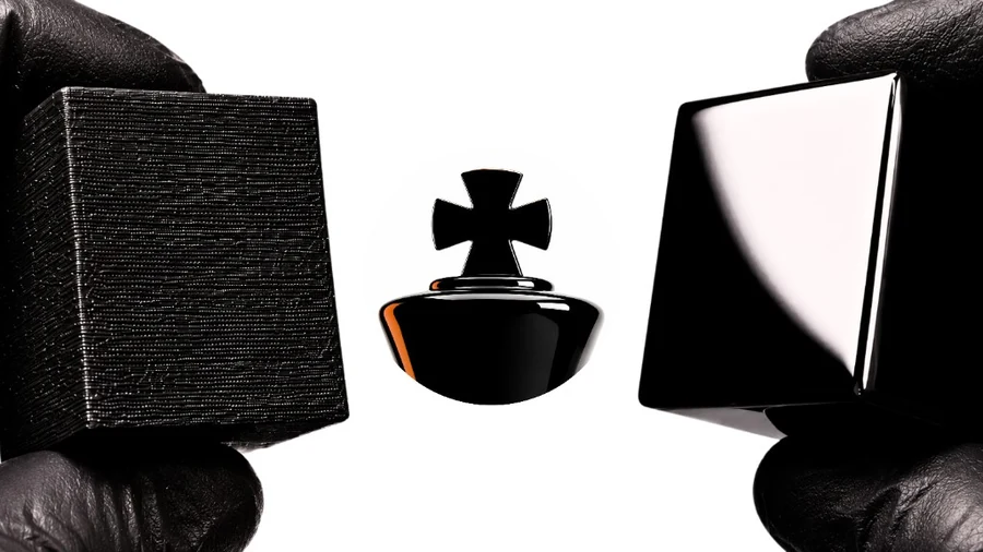 Raw layer-lined cube on the left, finished gloss cube on the right, with a polished chess king between them